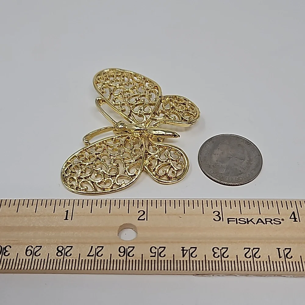 Vintage Gerry's Butterfly Brooch Gold Tone Filagree